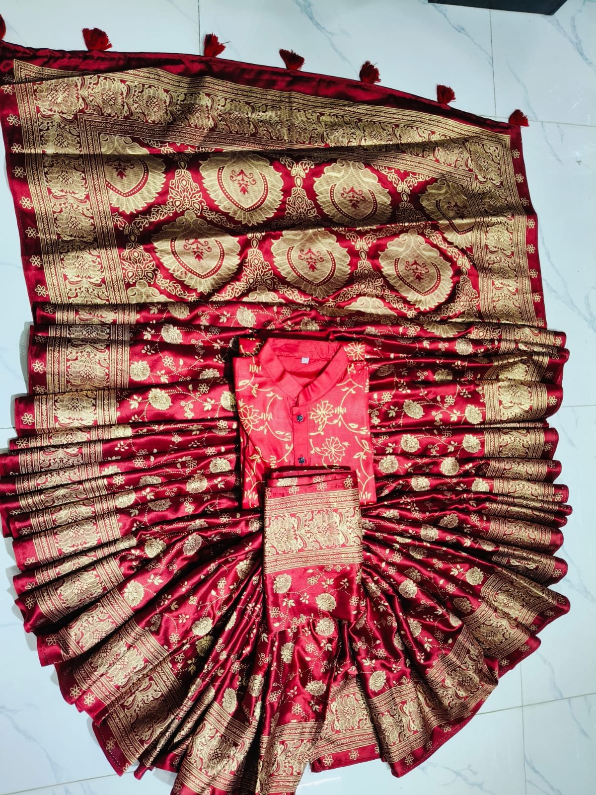 জাপানি সিল্ক শাড়ি আর ধুপিয়ান সিল্ক পাঞ্জাবি